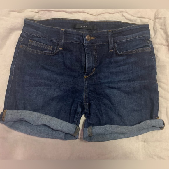 Joe’s Jeans 5” Double Rolled Hem Shorts - Picture 4 of 5